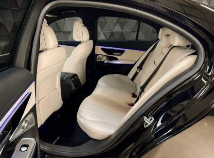 Mercedes-Benz - E-class