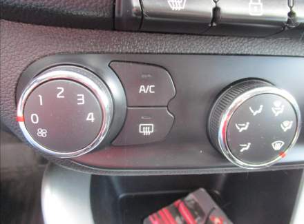 Kia - Cee'd