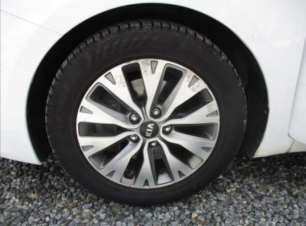 Kia - Cee'd