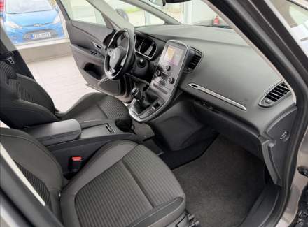 Renault - Scenic