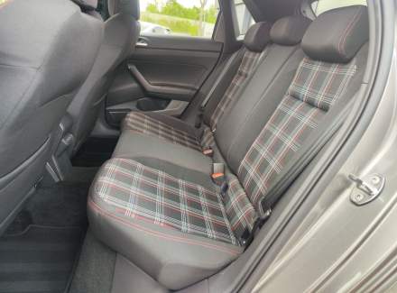Volkswagen - Polo