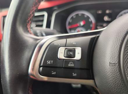 Volkswagen - Polo