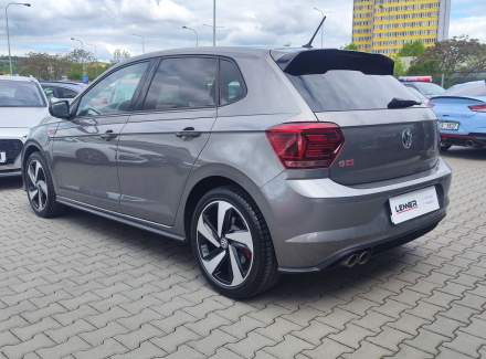 Volkswagen - Polo