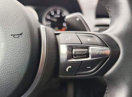 BMW - X1