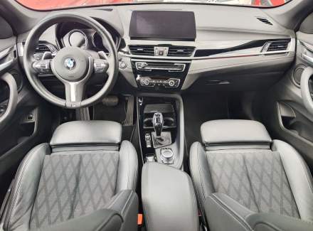 BMW - X1