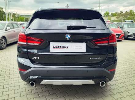 BMW - X1