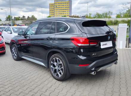 BMW - X1