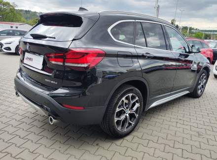 BMW - X1