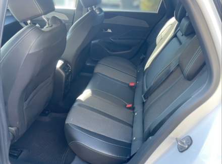 Peugeot - 308