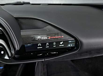 Ferrari - SF90 Stradale