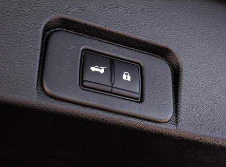 Nissan - X-Trail