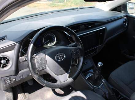 Toyota - Corolla