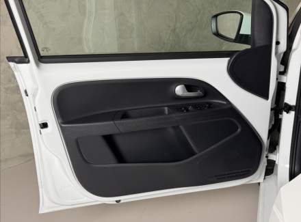 Volkswagen - Up!