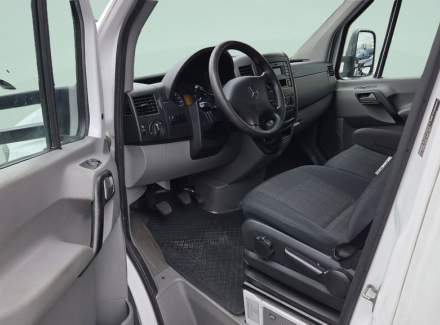 Mercedes-Benz - Sprinter