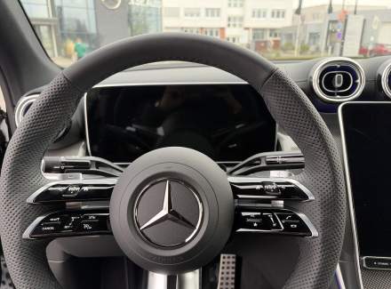 Mercedes-Benz - GLC