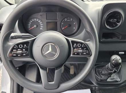 Mercedes-Benz - Sprinter
