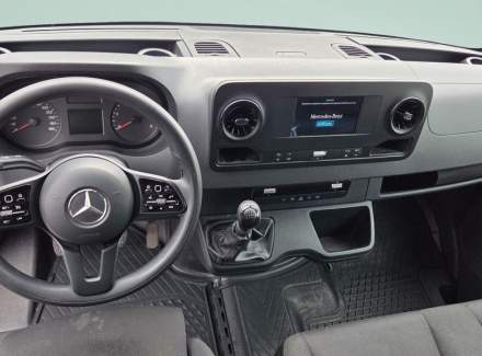 Mercedes-Benz - Sprinter