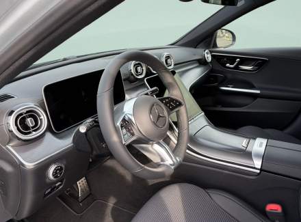 Mercedes-Benz - C-class