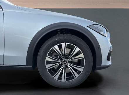 Mercedes-Benz - C-class