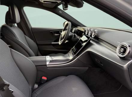 Mercedes-Benz - C-class