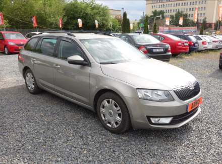 Škoda - Octavia
