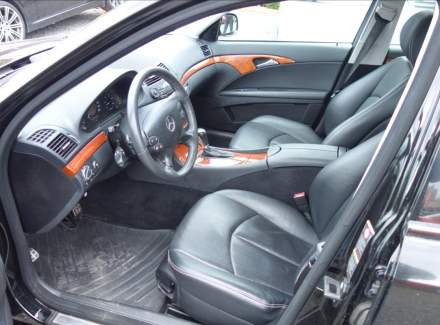 Mercedes-Benz - E-class