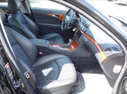 Mercedes-Benz - E-class