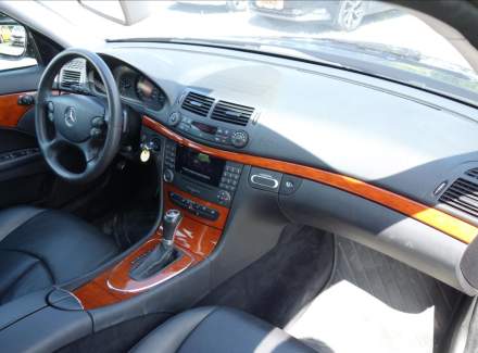 Mercedes-Benz - E-class