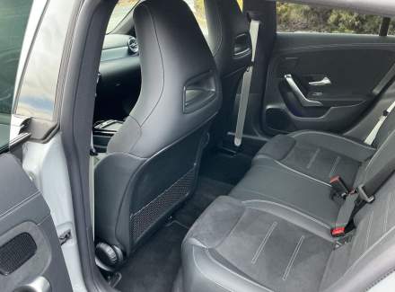 Mercedes-Benz - CLA