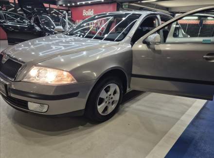 Škoda - Octavia