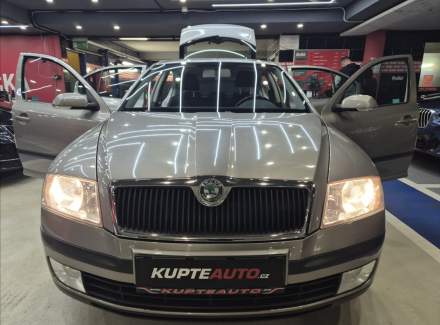 Škoda - Octavia