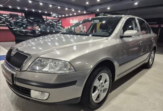 Škoda - Octavia