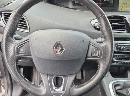 Renault - Scenic