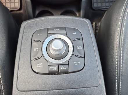 Renault - Scenic