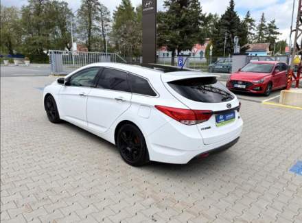 Hyundai - i40