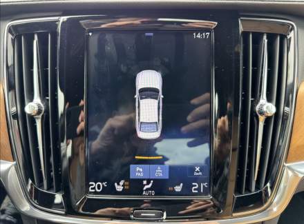 Volvo - S90
