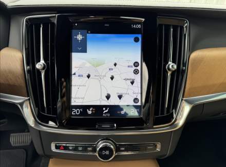 Volvo - S90