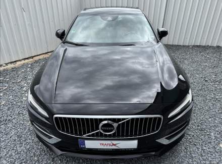 Volvo - S90