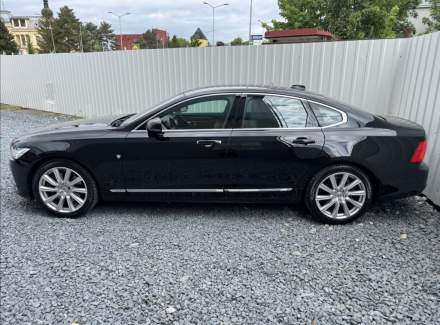 Volvo - S90