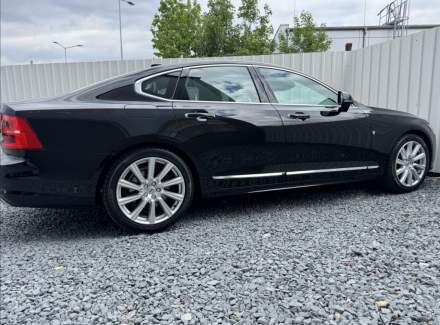 Volvo - S90