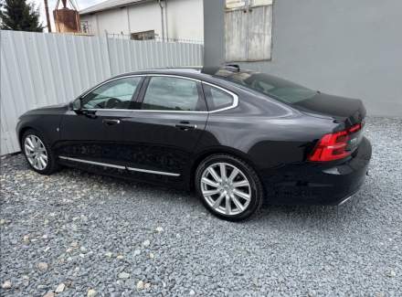 Volvo - S90