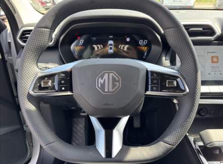 MG - ZS
