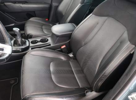Kia - Sportage
