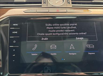 Volkswagen - Passat