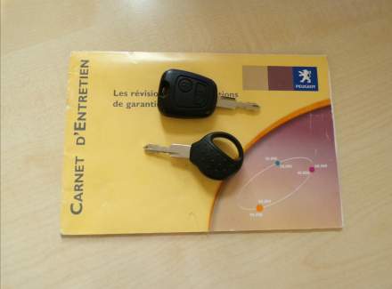 Peugeot - 206