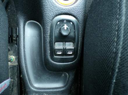 Peugeot - 206