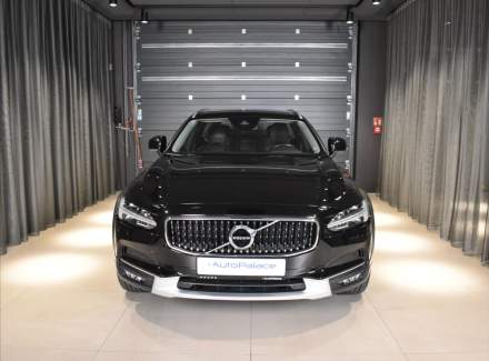 Volvo - V90