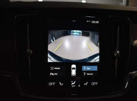 Volvo - V90