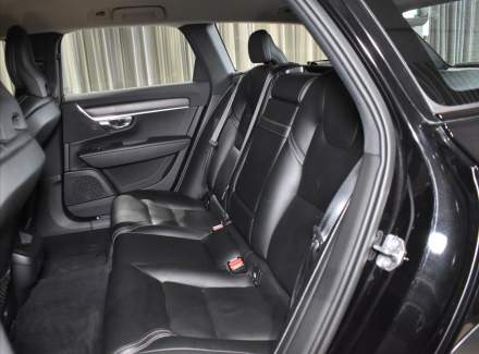 Volvo - V90