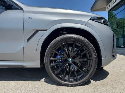 BMW - X6